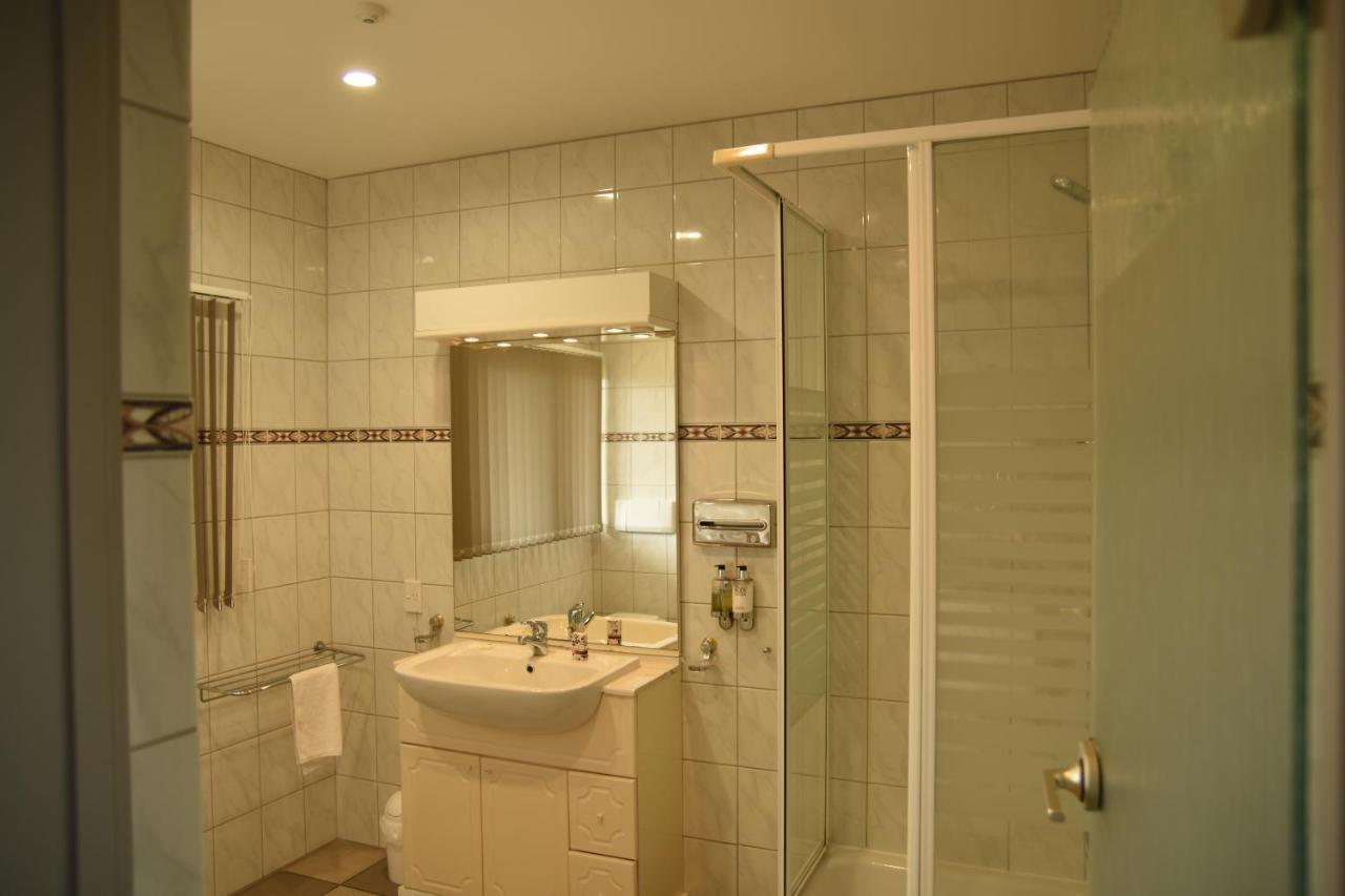 Admiralty Lodge Motel Уитианга Екстериор снимка