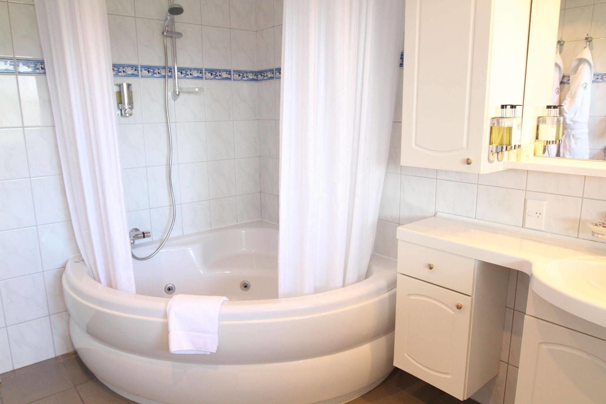 Admiralty Lodge Motel Уитианга Екстериор снимка