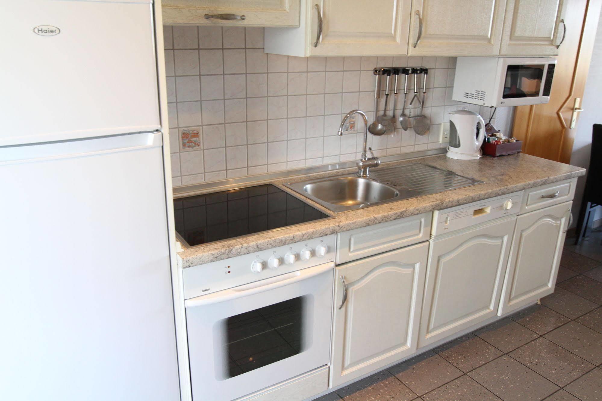 Admiralty Lodge Motel Уитианга Екстериор снимка
