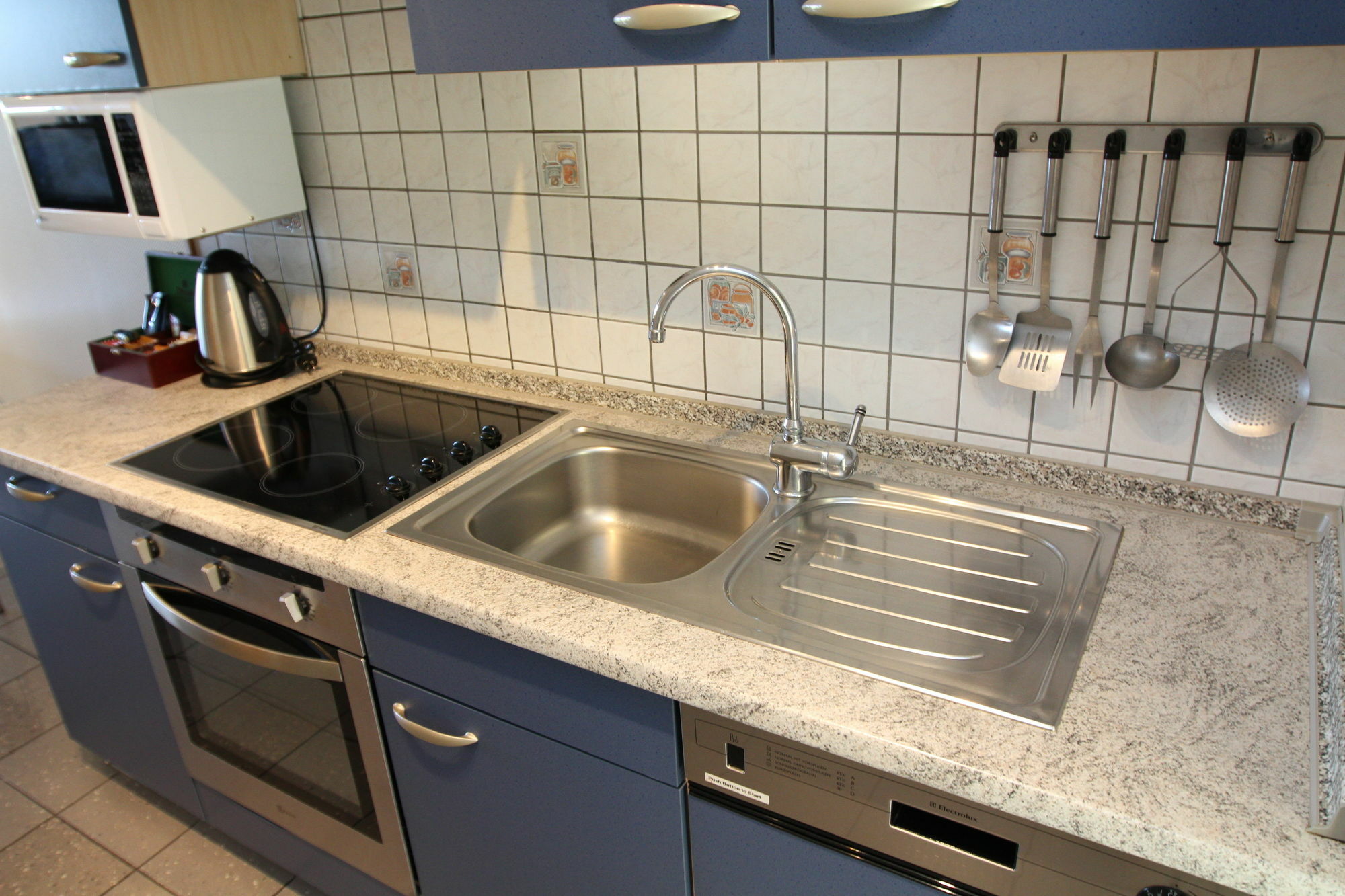Admiralty Lodge Motel Уитианга Екстериор снимка