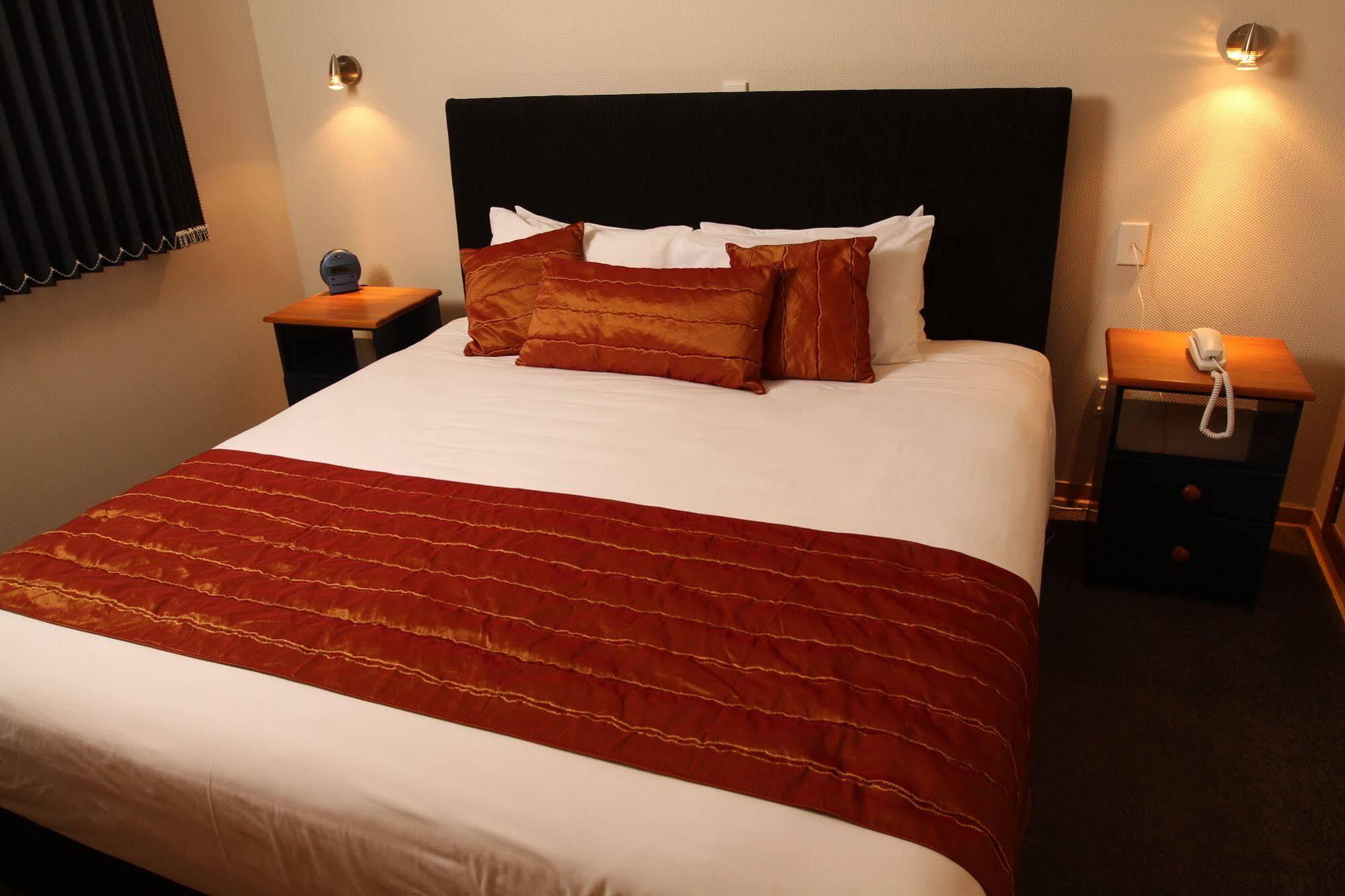 Admiralty Lodge Motel Уитианга Екстериор снимка